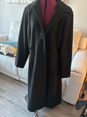 ANDREA FENZI Black Wool Long Coat with Notched Collar